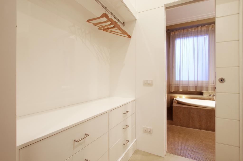 Gold Spanish'S Steps ローマ 部屋 写真